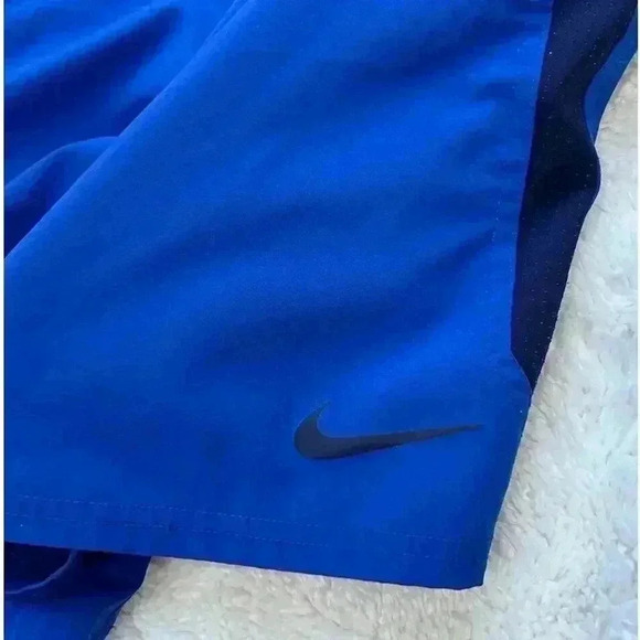 Nike Men’s Lined Swim‎ Trunks Board Shorts Navy Blue Pockets Sz M - Picture 5 of 6